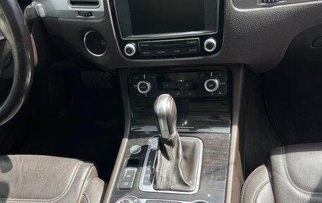 Volkswagen Touareg III, 2016 год, 2 700 000 рублей, 6 фотография