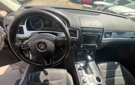 Volkswagen Touareg III, 2016 год, 2 700 000 рублей, 8 фотография