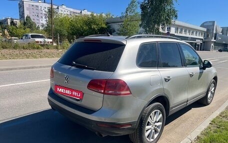 Volkswagen Touareg III, 2016 год, 2 700 000 рублей, 2 фотография