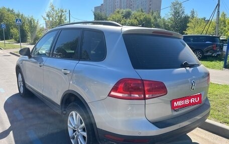 Volkswagen Touareg III, 2016 год, 2 700 000 рублей, 4 фотография