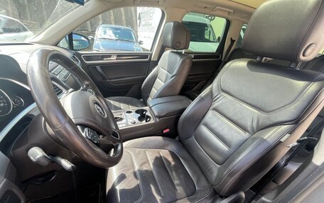 Volkswagen Touareg III, 2016 год, 2 700 000 рублей, 10 фотография