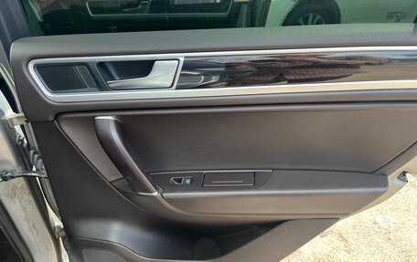 Volkswagen Touareg III, 2016 год, 2 700 000 рублей, 13 фотография