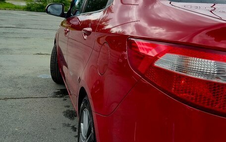 KIA Rio III рестайлинг, 2013 год, 900 000 рублей, 10 фотография