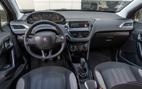 Peugeot 2008 II, 2014 год, 799 000 рублей, 6 фотография