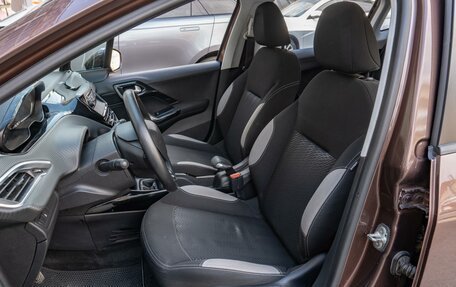 Peugeot 2008 II, 2014 год, 799 000 рублей, 10 фотография