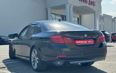 BMW 5 серия, 2011 год, 1 230 000 рублей, 2 фотография