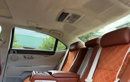 Lexus LS IV, 2014 год, 3 300 000 рублей, 21 фотография