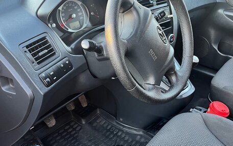 Hyundai Tucson III, 2008 год, 850 000 рублей, 4 фотография