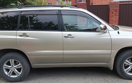 Toyota Highlander III, 2001 год, 850 000 рублей, 16 фотография
