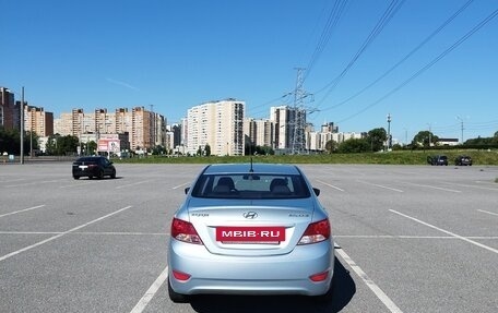 Hyundai Solaris II рестайлинг, 2011 год, 650 000 рублей, 2 фотография