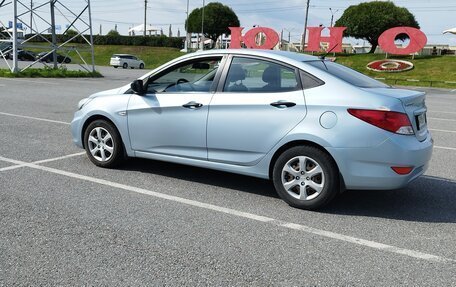 Hyundai Solaris II рестайлинг, 2011 год, 650 000 рублей, 9 фотография