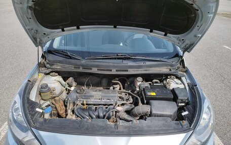 Hyundai Solaris II рестайлинг, 2011 год, 650 000 рублей, 8 фотография