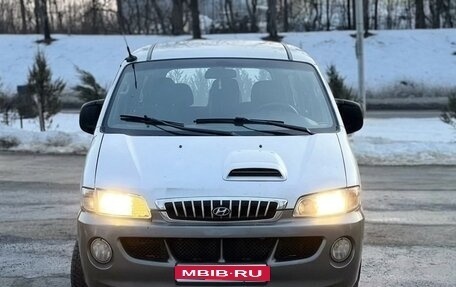 Hyundai Starex I рестайлинг, 2003 год, 400 000 рублей, 1 фотография