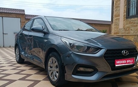 Hyundai Solaris II рестайлинг, 2019 год, 1 080 000 рублей, 1 фотография