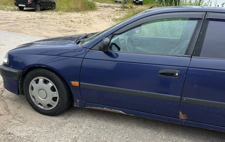 Toyota Avensis III рестайлинг, 1998 год, 190 000 рублей, 6 фотография