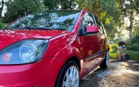 Ford Fiesta, 2006 год, 400 000 рублей, 2 фотография