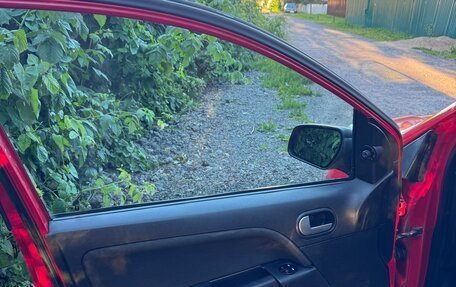 Ford Fiesta, 2006 год, 400 000 рублей, 12 фотография