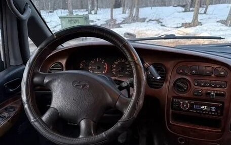 Hyundai Starex I рестайлинг, 2003 год, 400 000 рублей, 10 фотография