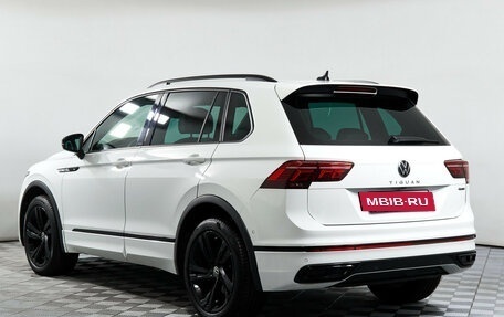 Volkswagen Tiguan II, 2021 год, 3 495 000 рублей, 8 фотография
