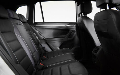 Volkswagen Tiguan II, 2021 год, 3 495 000 рублей, 11 фотография