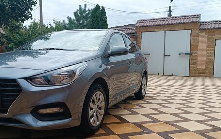 Hyundai Solaris II рестайлинг, 2019 год, 1 080 000 рублей, 2 фотография