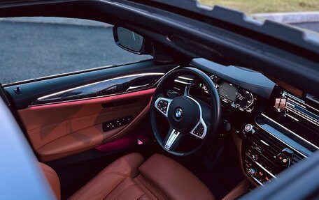 BMW 5 серия, 2020 год, 4 300 000 рублей, 13 фотография