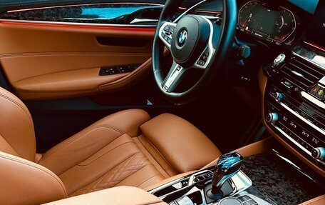 BMW 5 серия, 2020 год, 4 300 000 рублей, 23 фотография
