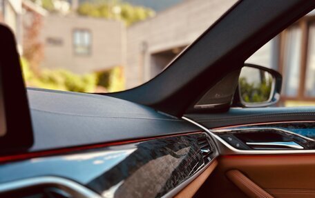 BMW 5 серия, 2020 год, 4 300 000 рублей, 21 фотография