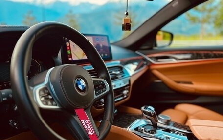 BMW 5 серия, 2020 год, 4 300 000 рублей, 22 фотография