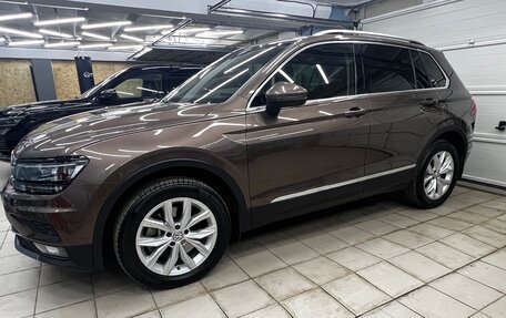 Volkswagen Tiguan II, 2018 год, 2 450 000 рублей, 4 фотография