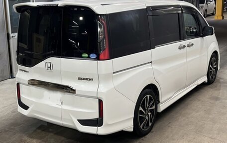 Honda Stepwgn IV, 2017 год, 1 850 000 рублей, 5 фотография
