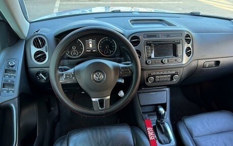 Volkswagen Tiguan I, 2011 год, 1 079 000 рублей, 6 фотография
