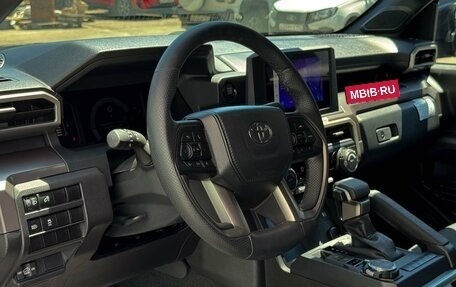 Toyota Tacoma, 2024 год, 6 399 000 рублей, 7 фотография