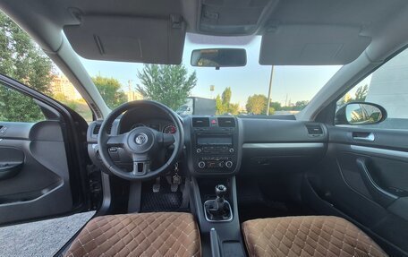 Volkswagen Jetta VI, 2010 год, 965 000 рублей, 10 фотография