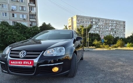 Volkswagen Jetta VI, 2010 год, 965 000 рублей, 8 фотография