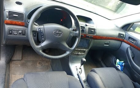 Toyota Avensis III рестайлинг, 2006 год, 900 000 рублей, 8 фотография