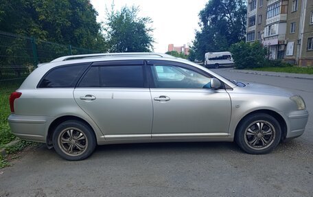 Toyota Avensis III рестайлинг, 2006 год, 900 000 рублей, 7 фотография