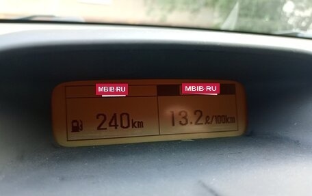 Toyota Avensis III рестайлинг, 2006 год, 900 000 рублей, 12 фотография