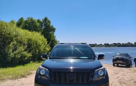 Toyota Land Cruiser Prado 150 рестайлинг 2, 2011 год, 3 100 000 рублей, 2 фотография