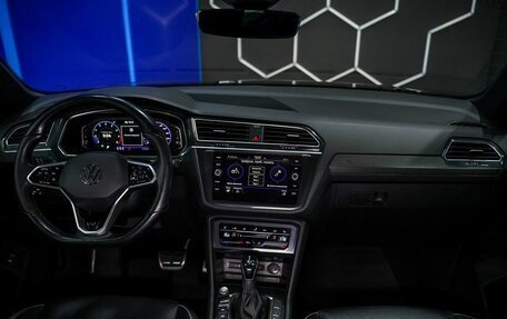 Volkswagen Tiguan II, 2021 год, 3 495 000 рублей, 12 фотография