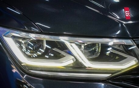Volkswagen Tiguan II, 2021 год, 3 495 000 рублей, 19 фотография