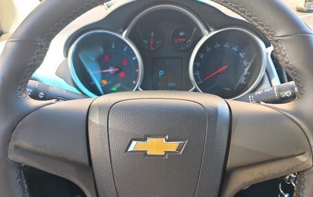 Chevrolet Cruze II, 2014 год, 675 000 рублей, 7 фотография