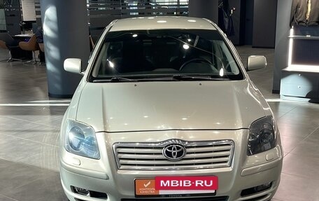 Toyota Avensis III рестайлинг, 2005 год, 780 000 рублей, 8 фотография
