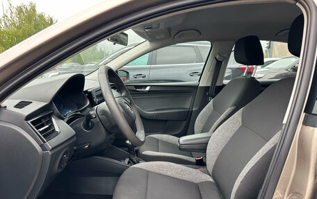 Skoda Rapid II, 2022 год, 1 600 000 рублей, 12 фотография