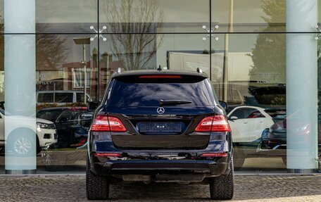 Mercedes-Benz M-Класс, 2015 год, 2 355 000 рублей, 5 фотография