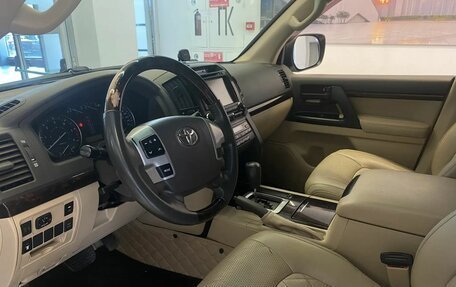 Toyota Land Cruiser 200, 2012 год, 3 150 000 рублей, 12 фотография