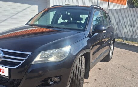 Volkswagen Tiguan I, 2008 год, 800 000 рублей, 2 фотография