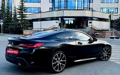 BMW 8 серия, 2021 год, 8 000 000 рублей, 14 фотография