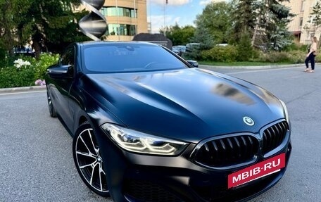 BMW 8 серия, 2021 год, 8 000 000 рублей, 21 фотография