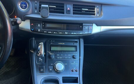 Lexus CT I рестайлинг, 2011 год, 1 300 000 рублей, 9 фотография